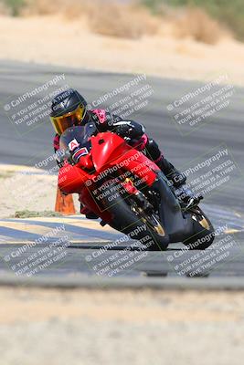 media/Apr-10-2022-SoCal Trackdays (Sun) [[f104b12566]]/Turn 10 (1pm)/